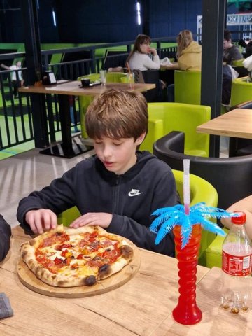 b_1024_768_0_00_images_2023_2024_Ochmanski_Grawitacja_433879042_879103427350940_2983785386098376471_n